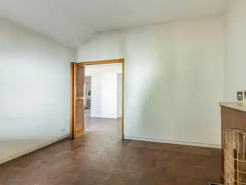 Depto Tipo Casa en Venta con 1 cocheras