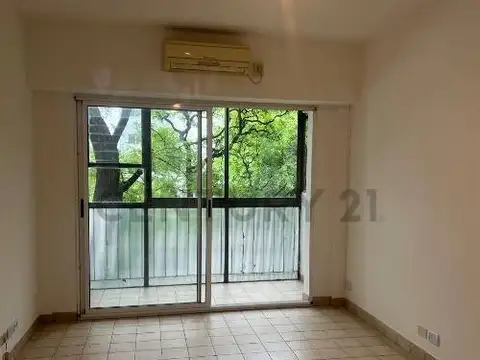 Uriarte 2100, Piso 5