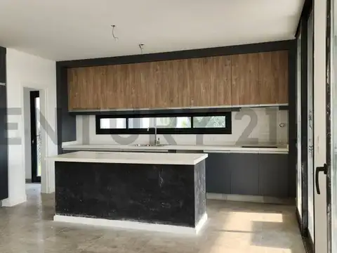 Casa en Venta en San Matias, USD 482.000