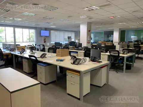 Oficina en Alquiler en San Nicolás, USD 5.700