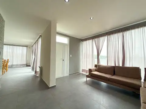 VENTA IMPORTANTE CASA ZONA LAGO DEL FUERTE TANDIL