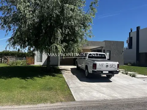 Venta Casa en San Lucas 3 dormitorios Canning