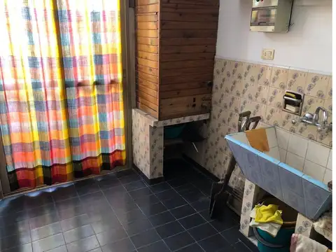 Depto Tipo Casa en Venta en Ramos Mejia, USD 90.000