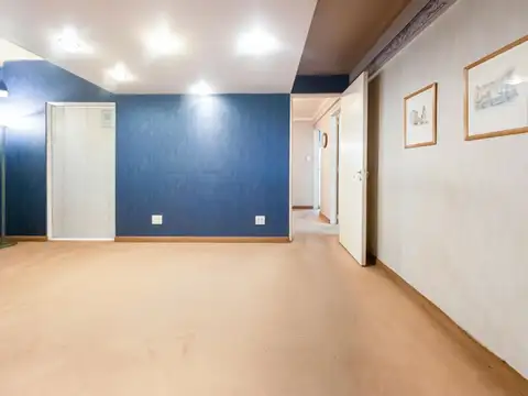 Oficina 4 ambientes con 2 baños