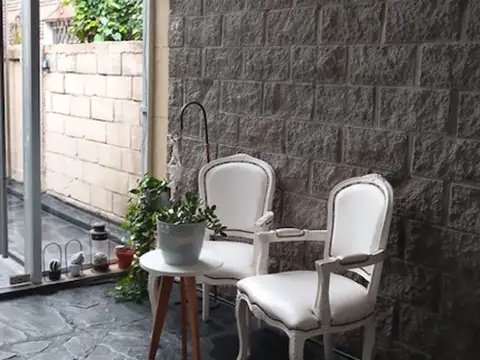 Depto Tipo Casa en Venta en Monte Grande, USD 145.000