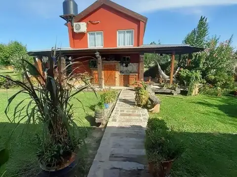 Casa en venta - 2 Dormitorios 2 Baños - Coronel Brandsen