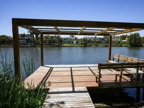 Casa en Venta de 5 dormitorios