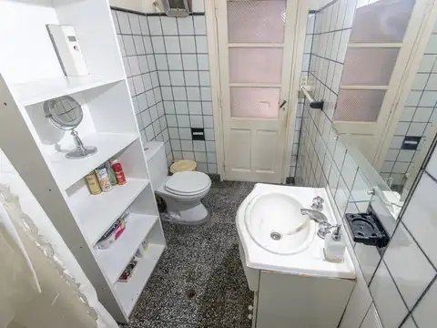 VENTA CASA MULTIFAMILIAR C/LOCAL ESCUCHA OFERTA