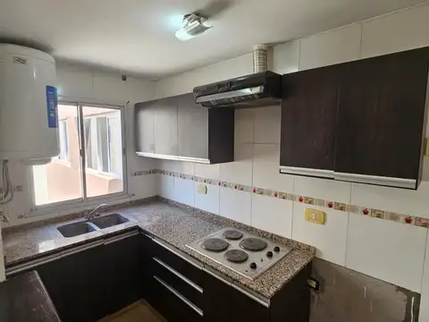 Departamento en Alquiler en Paso Del Rey, $ 460.000