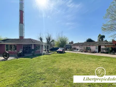 Local en Venta en Los Pinos, USD 350.000