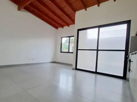 HERMOSO DEPTO. 2 AMBIENTES CON COCHERA EN ALQUILER - MUNRO