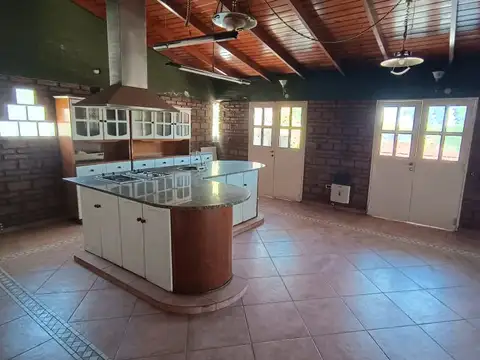 Casa en Alquiler 50 años