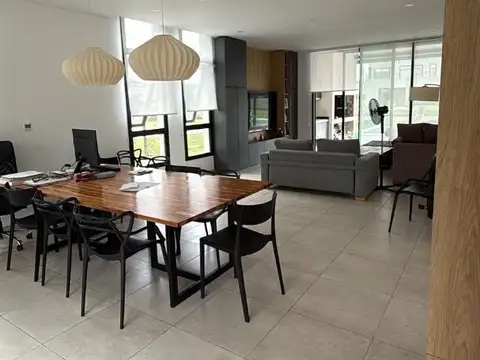 Casa en Alquiler en Terralagos, USD 2.800