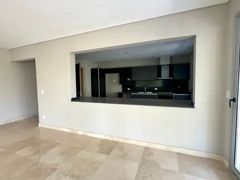 Departamento en Alquiler con 1 cocheras