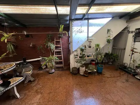 Depto Tipo Casa 4 ambientes con 1 baño