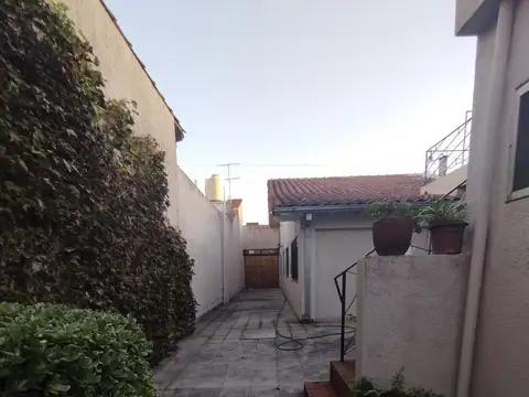 Casa en Venta en Castelar, USD 200.000