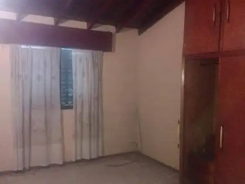 Depto Tipo Casa 4 ambientes con 1 baño