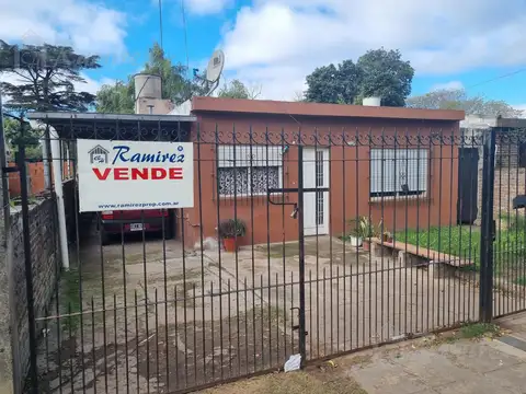 Casa 3 Ambientes En Venta A Reciclar La Perlita, Moreno Norte