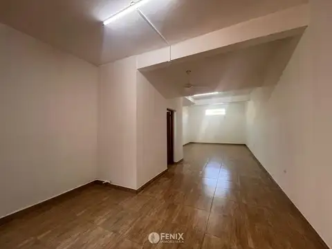 Local en Alquiler en Posadas, $ 450.000