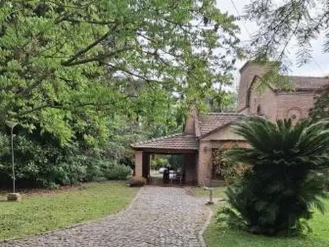 Quinta en Venta de 4 dormitorios