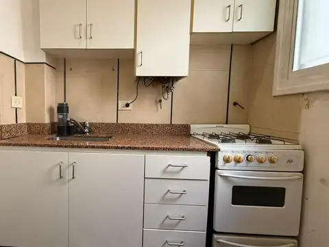 Depto Tipo Casa 2 ambientes con 1 baño