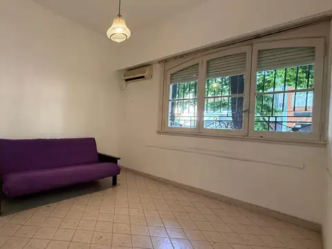 Ferrari 256, C1414 Cdad. Autónoma de Buenos Aires al 200