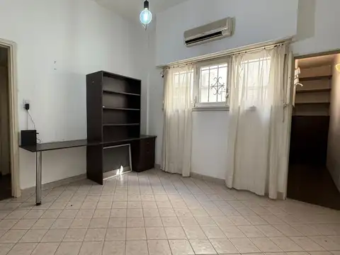 Depto Tipo Casa en Alquiler de 1 dormitorio