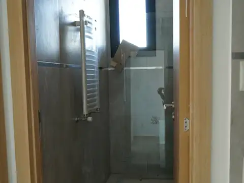 Departamento en Alquiler en Berazategui, USD 650