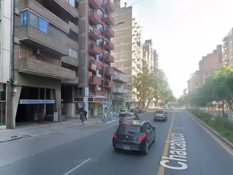 VENTA DE COCHERA EN BOULEVARD CHACABUCO
