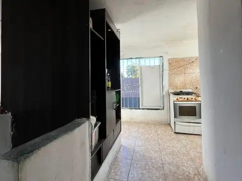 Venta en Córdoba – Casa esquina + 2 departamentos
