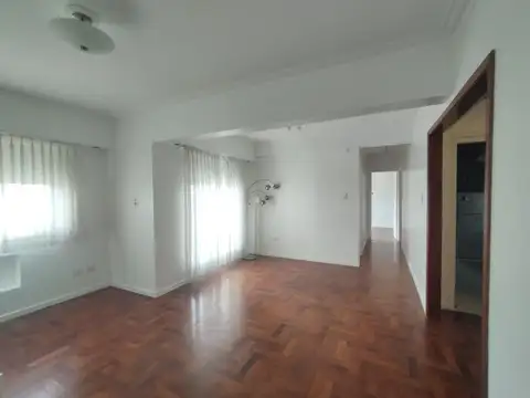 Quevedo 3700, Piso 6