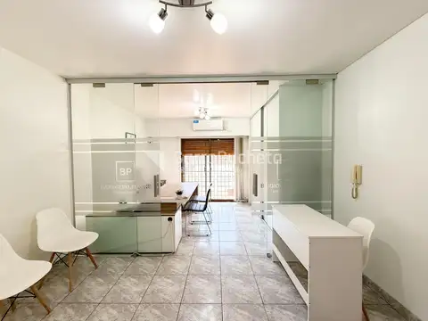 Venta monoambiente en moron centro, ideal oficina