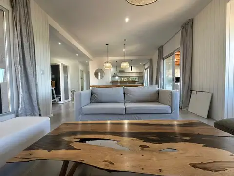 Cod 129 – Casa Costa Esmeralda S.I LOTE 107