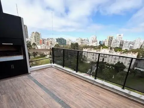 Departamento con balcon terraza y parrilla en Republica de Eslovenia al 1900