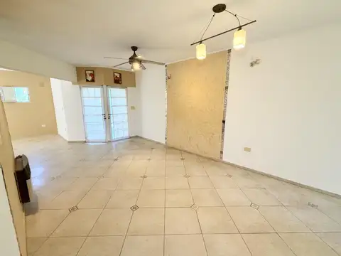 Casa en Alquiler de 3 dormitorios