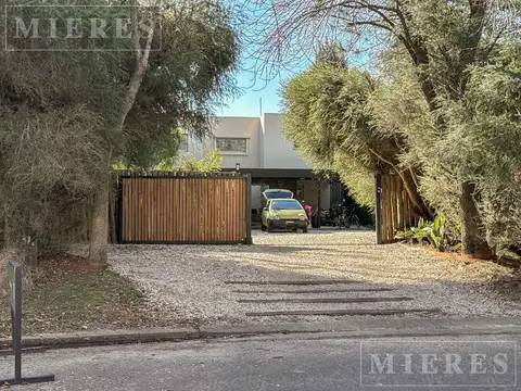 Casa en Venta al Noreste