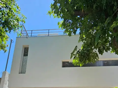 Santa María De Oro  al 1000