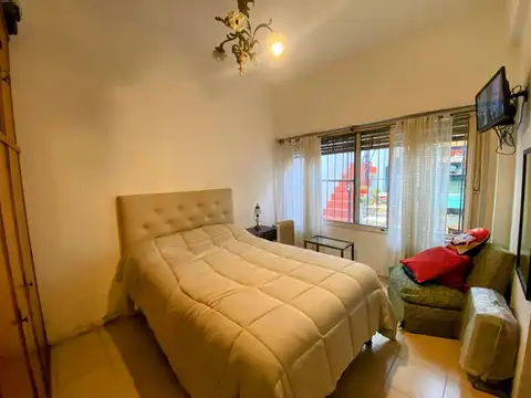 Depto Tipo Casa 4 ambientes con 1 baño