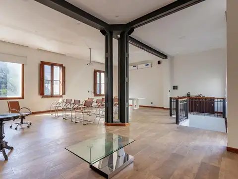 Depto Tipo Casa 4 ambientes con 3 baños