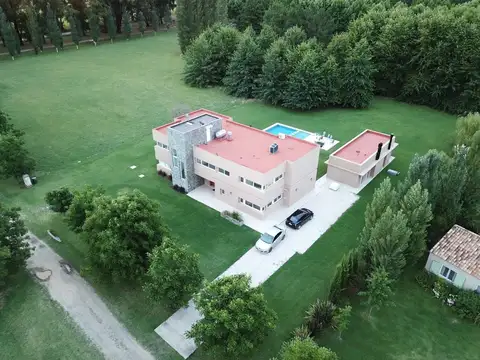 Estancia Villa María. Los Alamos Ezeiza. 6 Amb. Lujo 