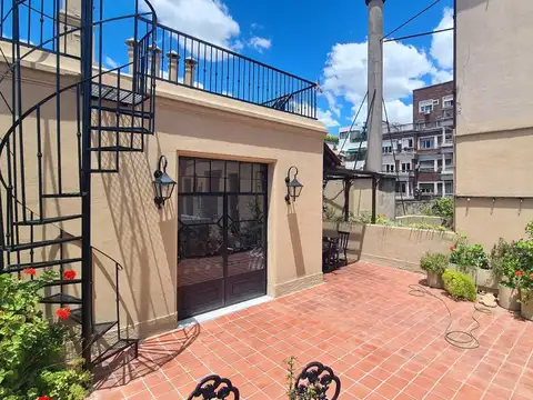 Departamento en Venta de 8 ambientes