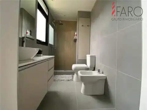 Casa en Alquiler de 3 dormitorios