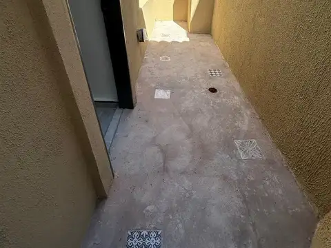 Depto Tipo Casa 4 ambientes con 1 baño