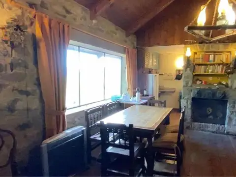 Casa en venta - 1 Dormitorio 1 Baño - El Bolsón