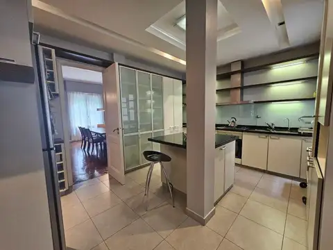Departamento 4 ambientes con 2 baños