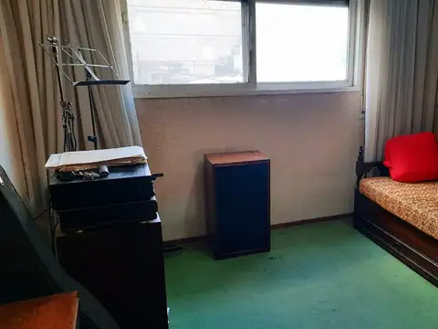 Departamento 5 ambientes con 2 baños