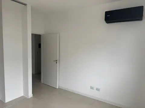 Departamento en Venta en Villa Rosa, USD 98.000