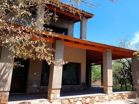 Las Tapias al 464600