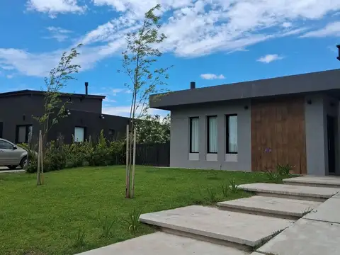 Casa en Alquiler Temporario, 3 Dormitorios, en San Sebastian, Pilar, GBA Norte