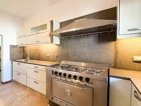 Casa en Venta en Saavedra, USD 285.000